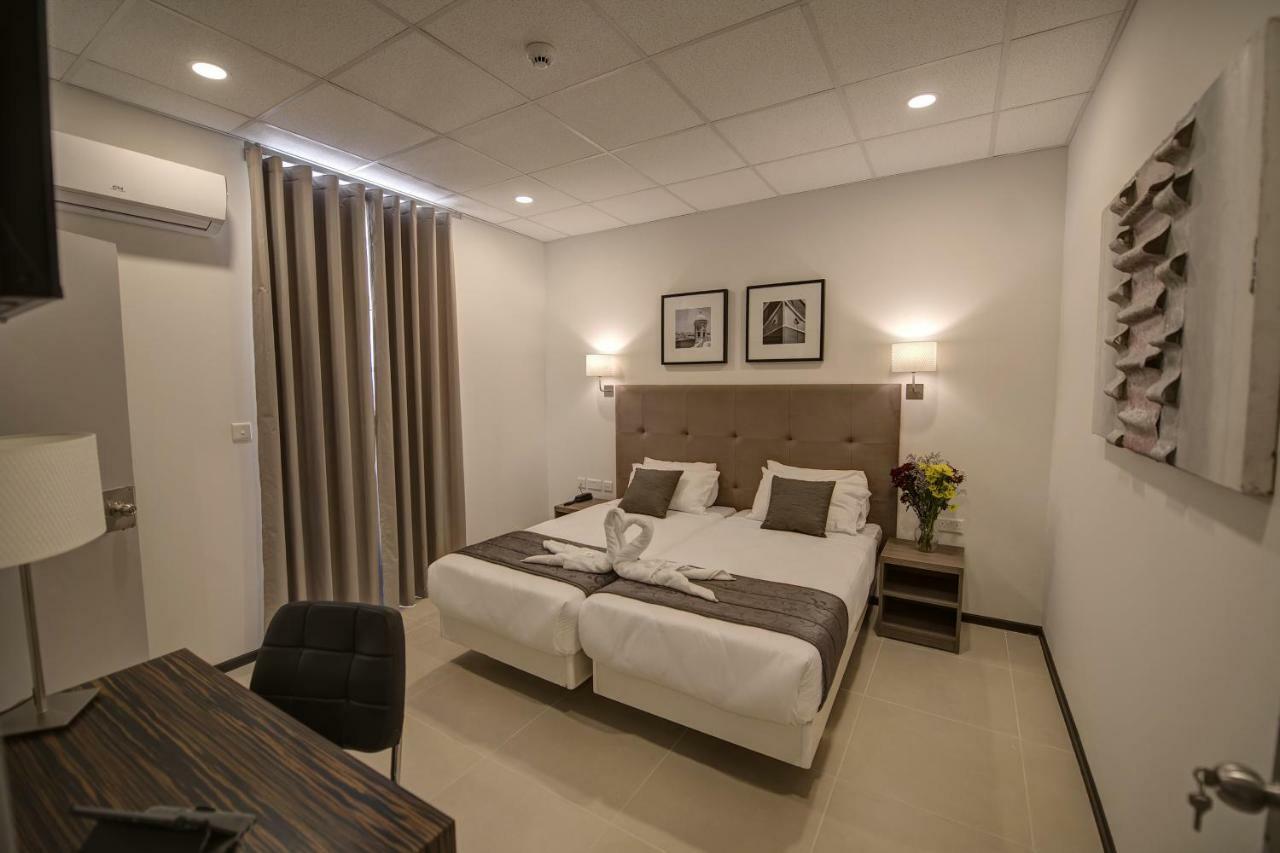 Hotel Europa 2*
